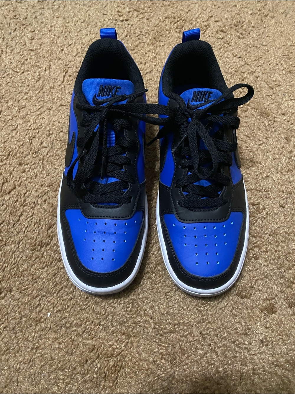 Boys Nike Black and Blue Low-Top Sneakers